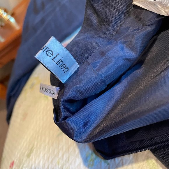 3 piece blue linen suit with 2 different length skirts - Picture 12 of 12